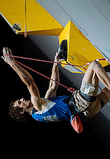 Adam Ondra finále MS v lezení na obtížnost - foto Lukáš Bíba