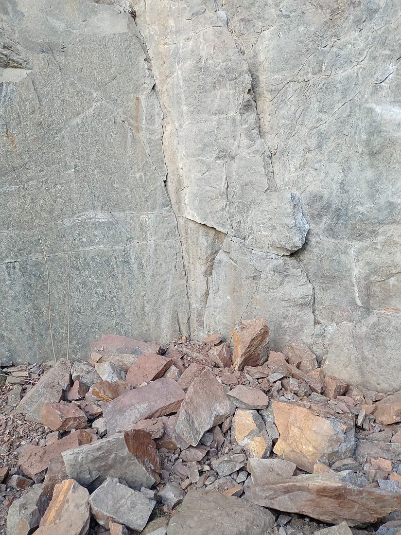 Kliknut�m zav�ete okno.