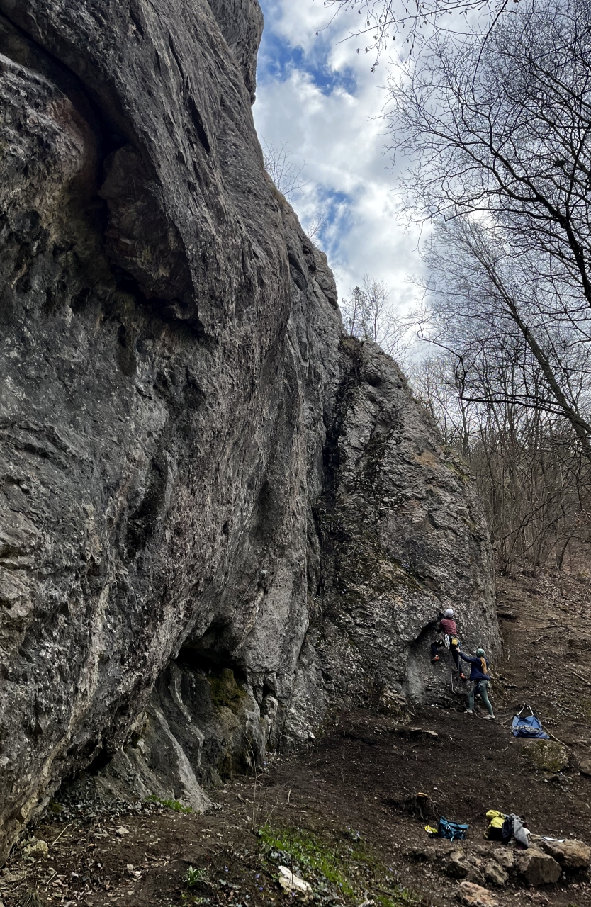 Kliknut�m zav�ete okno.