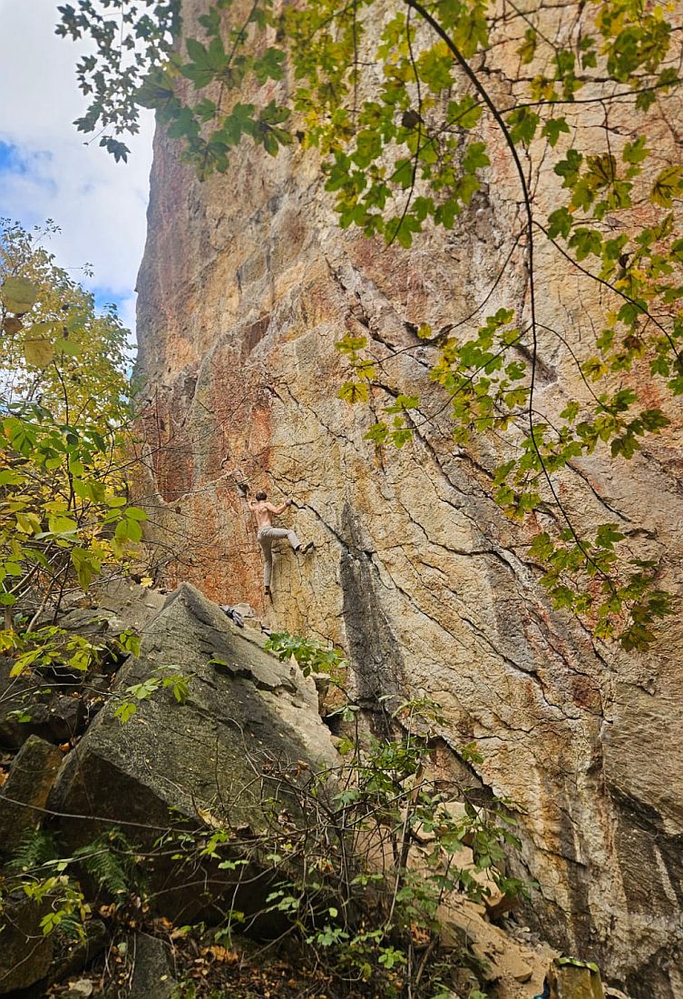 Kliknut�m zav�ete okno.