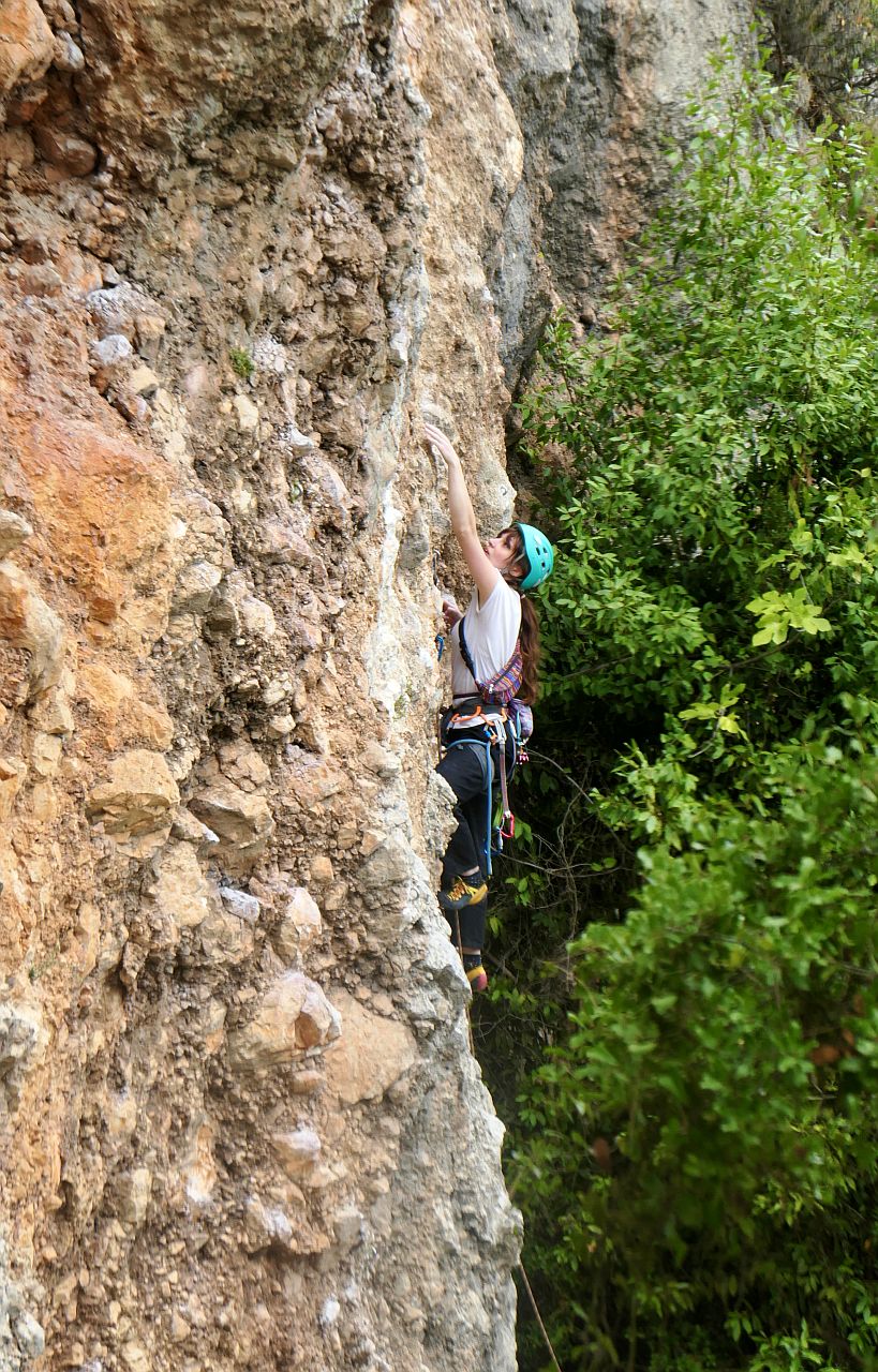 Kliknut�m zav�ete okno.