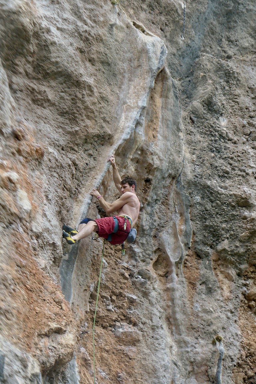 Kliknut�m zav�ete okno.